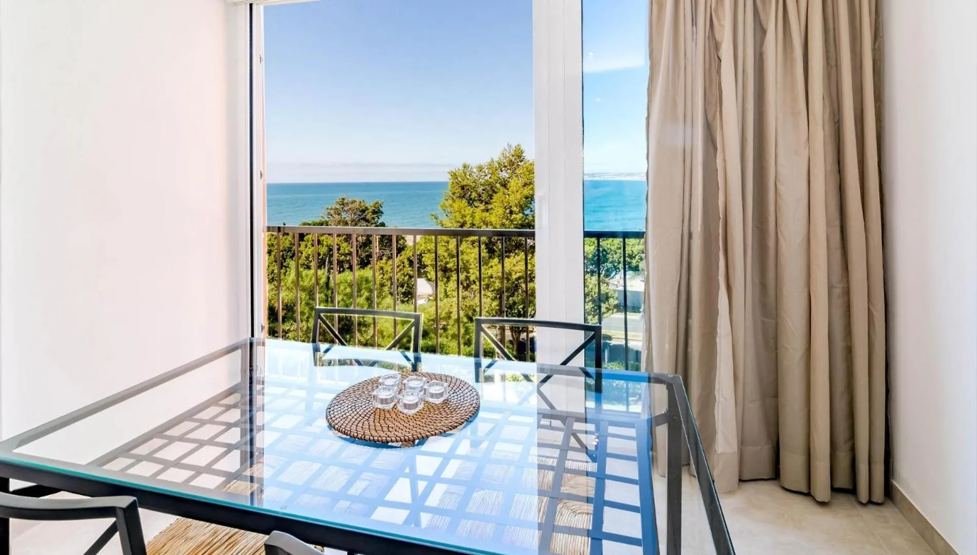 Cp1-2 Bedroom Apartment Front Line Beach Cristo Playa Estepona Spain
